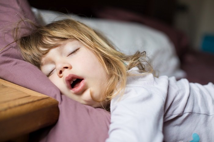 Trẻ bị viêm VA sốt bao lâu thì hạ?